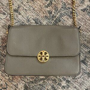 Tory Purch pebbled grey leather shoulder bag